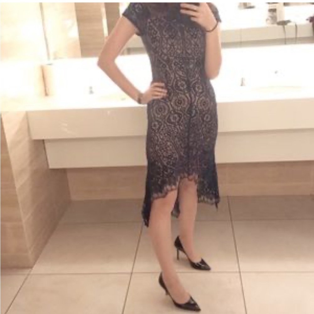 Beautiful Harper&Me Grey/Tan lace overlay/ fitted dress  ! NWOT Sz M😍